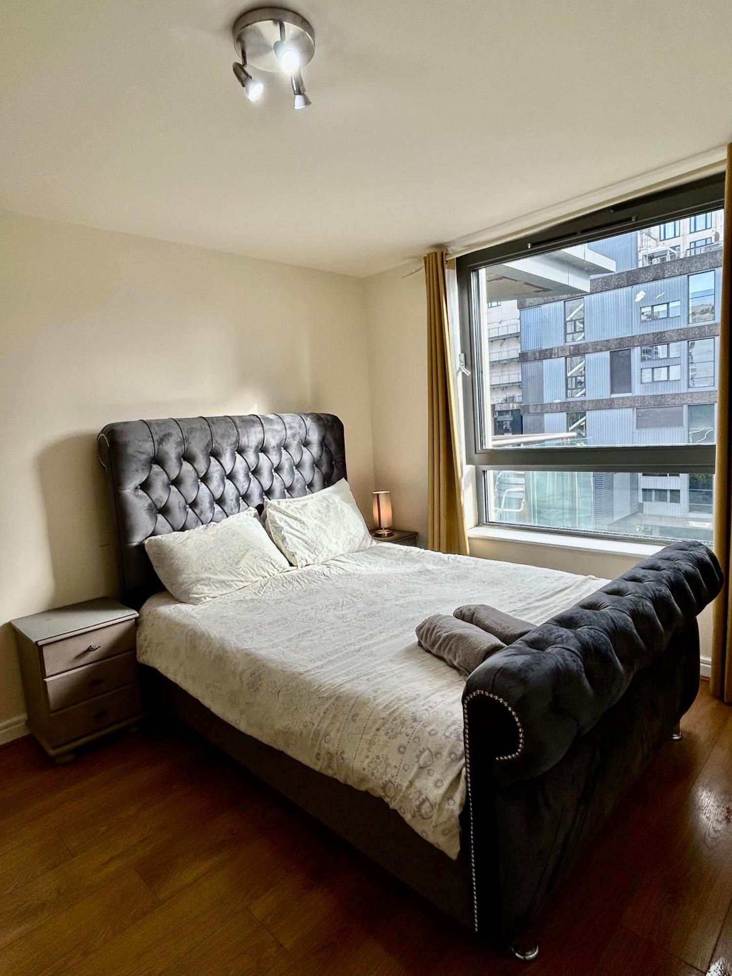 Holliday Street Apartments - One Bedroom - Stunning Balcony Birmingham Bagian luar foto